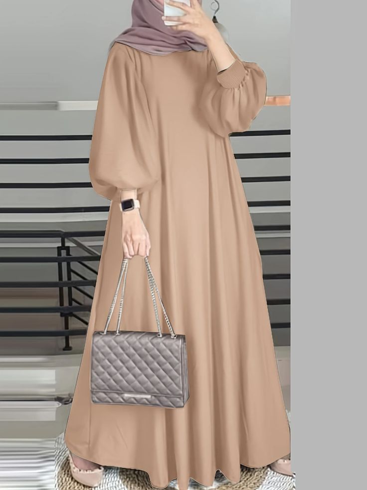 Elegant Flow Abaya